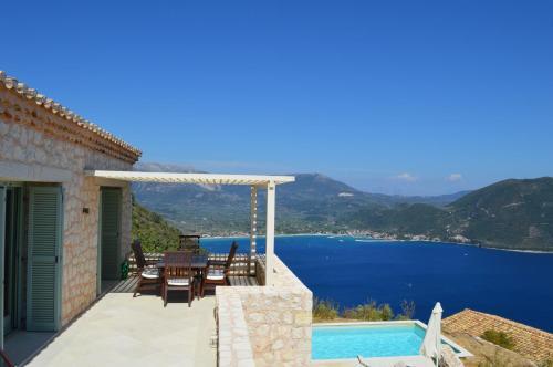 Urania Luxury Villas