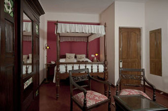 Hotel Presa Di Goa