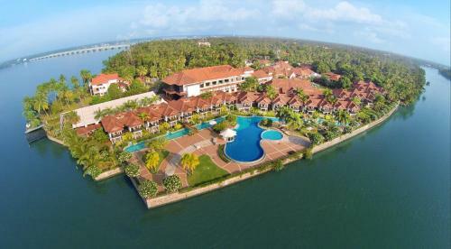 Hotel Ramada Cochin Resort