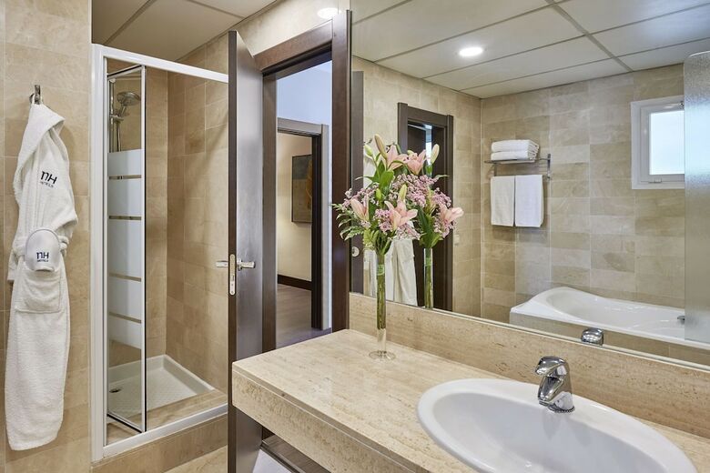 Hotel NH Barcelona Eixample