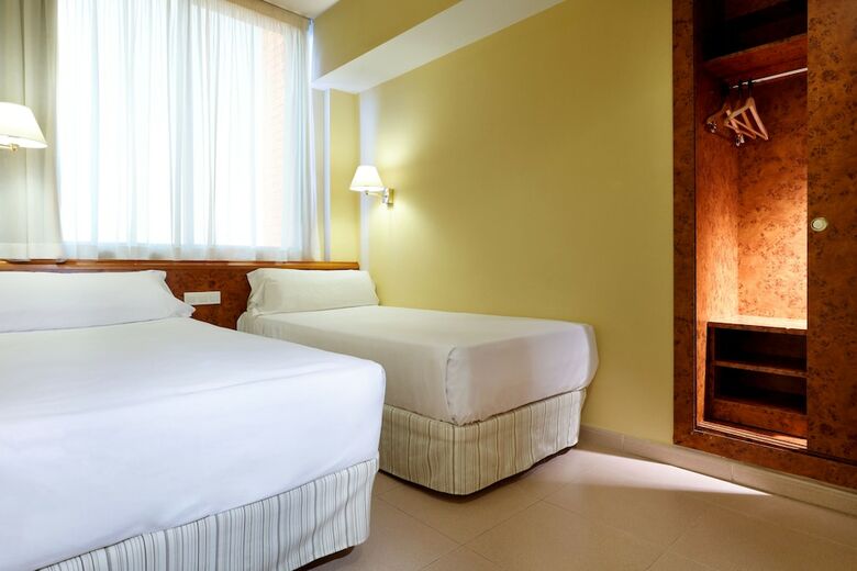 Hotel Hesperia Sant Joan Apartments