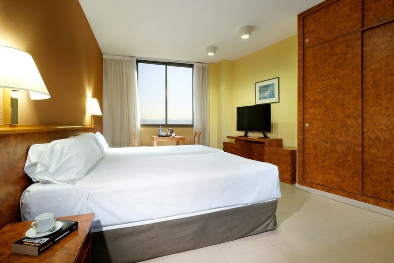 Hotel Hesperia Sant Joan Apartments