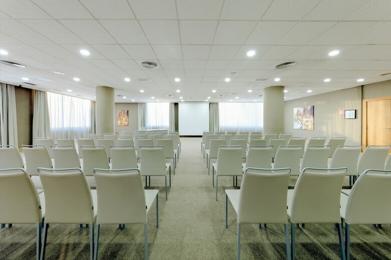 Hotel Hesperia Barcelona Sant Just
