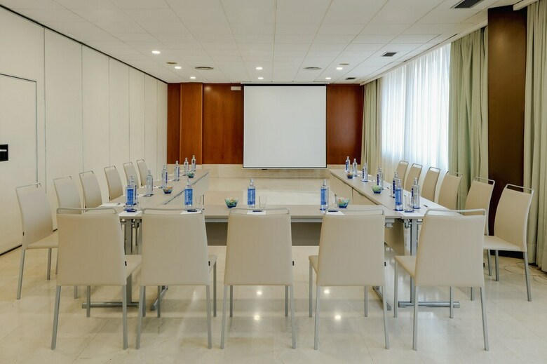 Hotel Hesperia Barcelona Sant Just