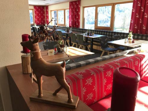 Waldcafe Hotel Restaurant