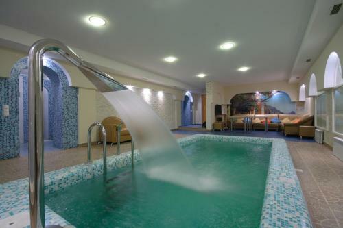 Safari Hotel Complex
