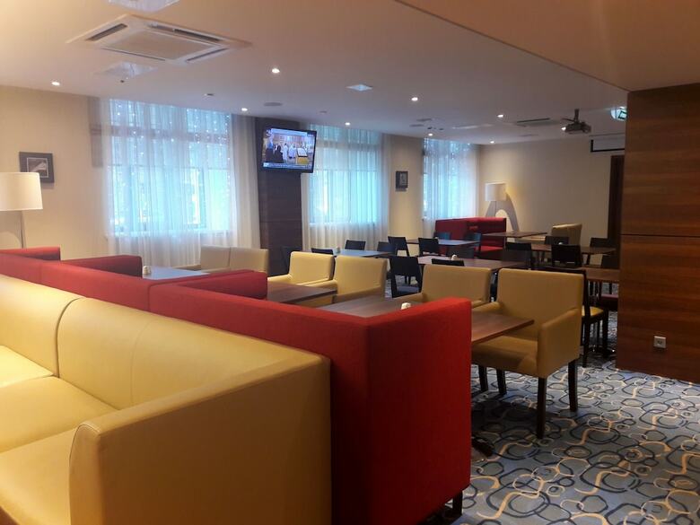 Hotel Hampton By Hilton Samara