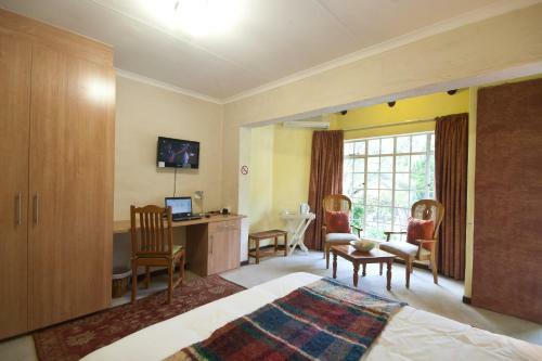 Hostal Thatchfoord Lodge
