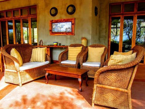 Chumbi Bush House