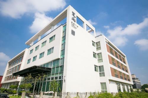 Summer Seedling International Villa Hotel