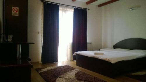 Hostal Pensiunea Valcinet