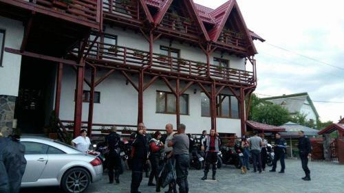 Hostal Pensiunea Valcinet