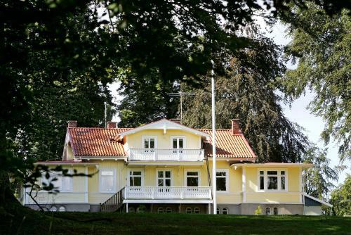 Sj�lunda Semesterby