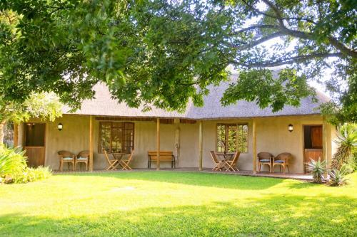 Chrislin African Lodge