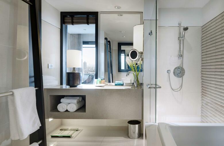 Hotel Millennium Hilton