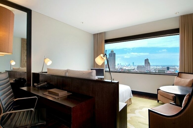 Hotel Millennium Hilton