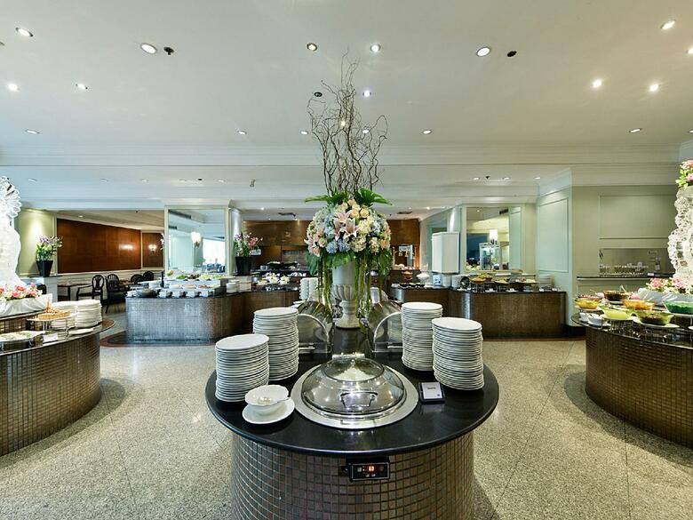 Windsor Suites Hotel
