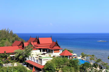 Hotel Aquamarine Resort And Villa