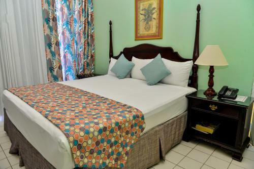 Foote Prints On The Sands Hotel
