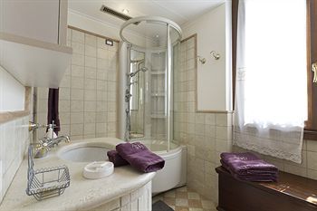 Hostal San Giacomo Horses & Agriturismo
