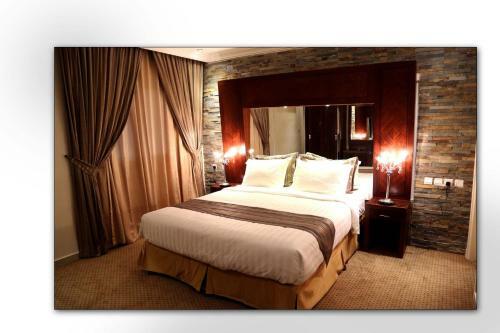Hotel Loren Suites