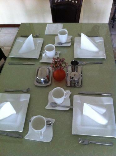 Hostal Sunny House
