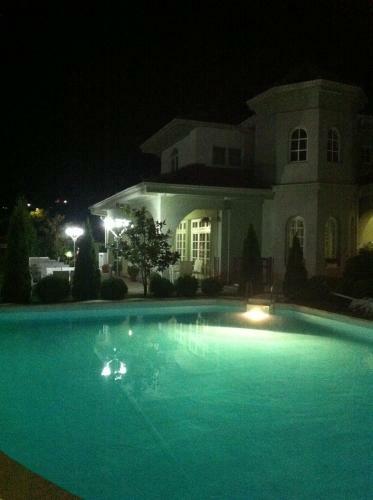 Hostal Sunny House
