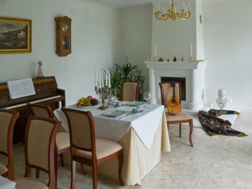 Hostal Bellavilla