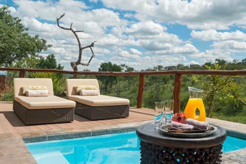 Royal Madikwe Luxury Safari Lodge