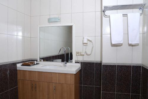 Hotel Sipan1