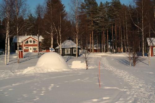 Uitonpuisto Holiday Home