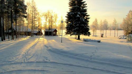 Uitonpuisto Holiday Home