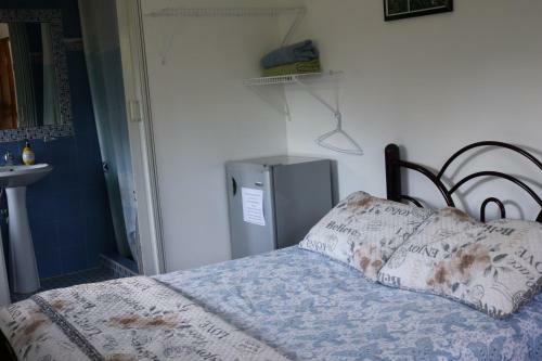 Hostal Bed And Breakfast Little Italy