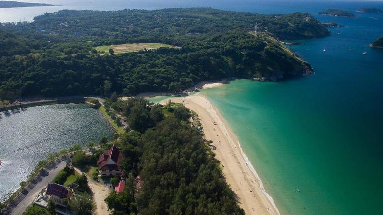 Hotel All Seasons Naiharn Phuket