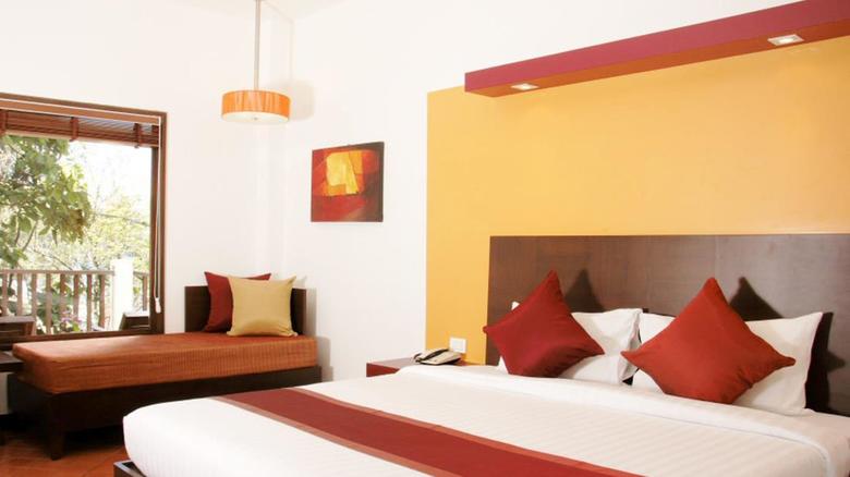Hotel All Seasons Naiharn Phuket