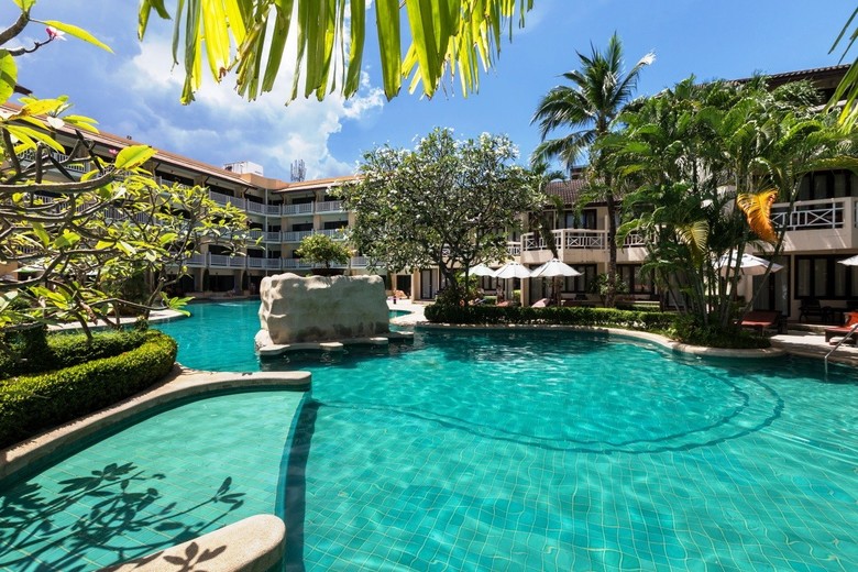 Hotel Thara Patong Beach Resort