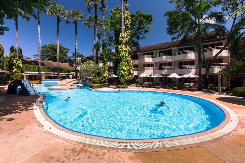 Hotel Thara Patong Beach Resort