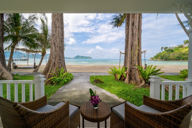 Hotel Thavorn Beach Village & Spa