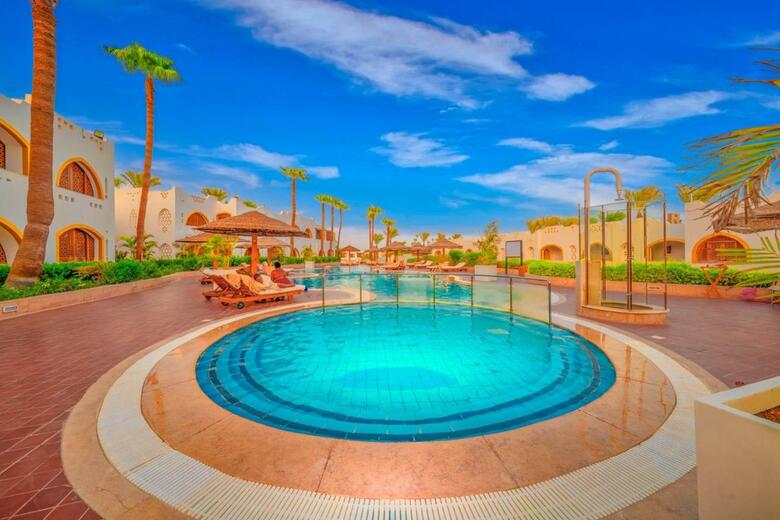 Hotel Domina Coral Bay Resort, Diving, Spa & Casino