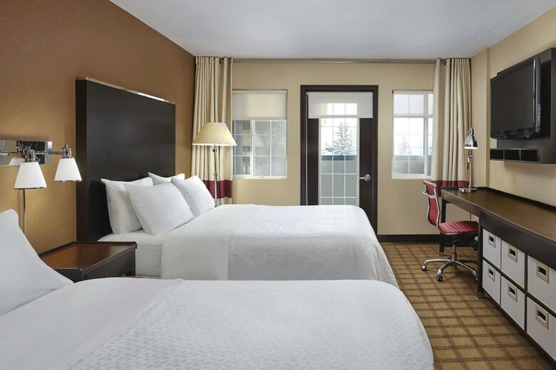 Hotel Four Points By Sheraton Calgary West
