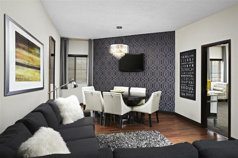 Hotel Four Points By Sheraton Calgary West