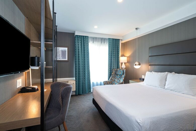 Sandman Hotel Calgary Airport