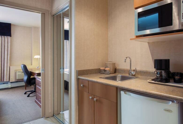 Sandman Hotel Calgary Airport