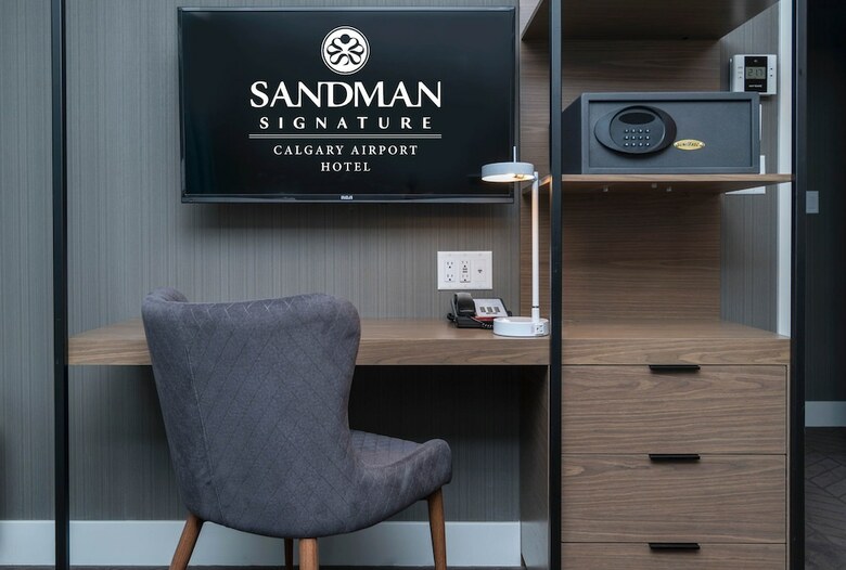 Sandman Hotel Calgary Airport