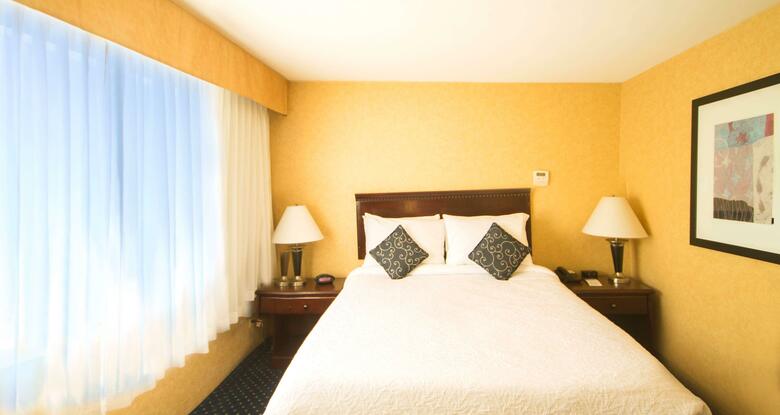Hotel Best Western Plus Suites Downtown