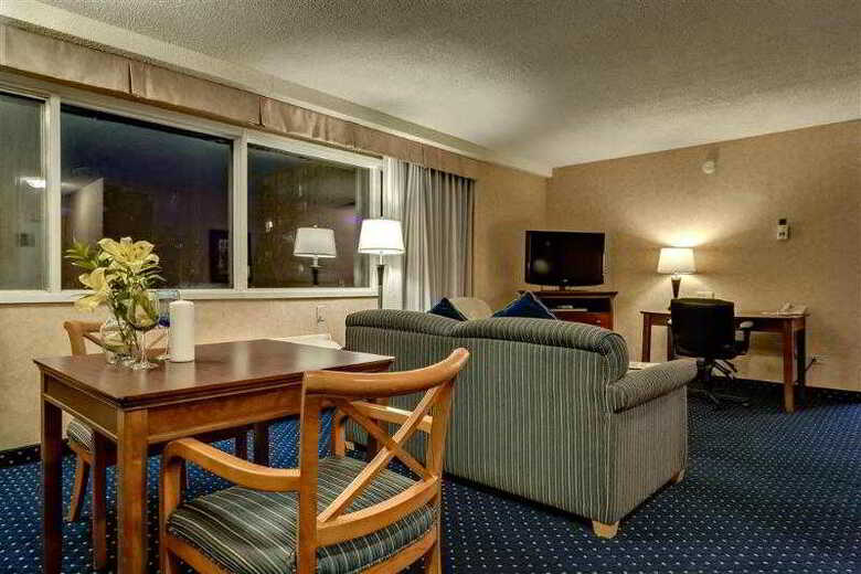 Hotel Best Western Plus Suites Downtown