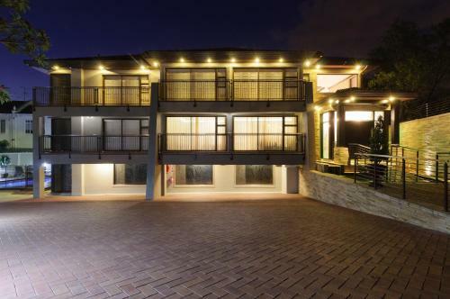 Hostal Executive Suites At 555