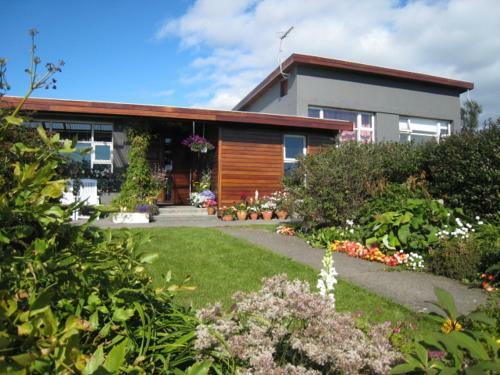 Hostal Dilksnes Guesthouse