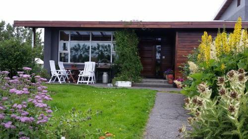 Hostal Dilksnes Guesthouse