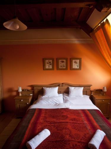 Hostal St.michael Panzi� Lovaspark